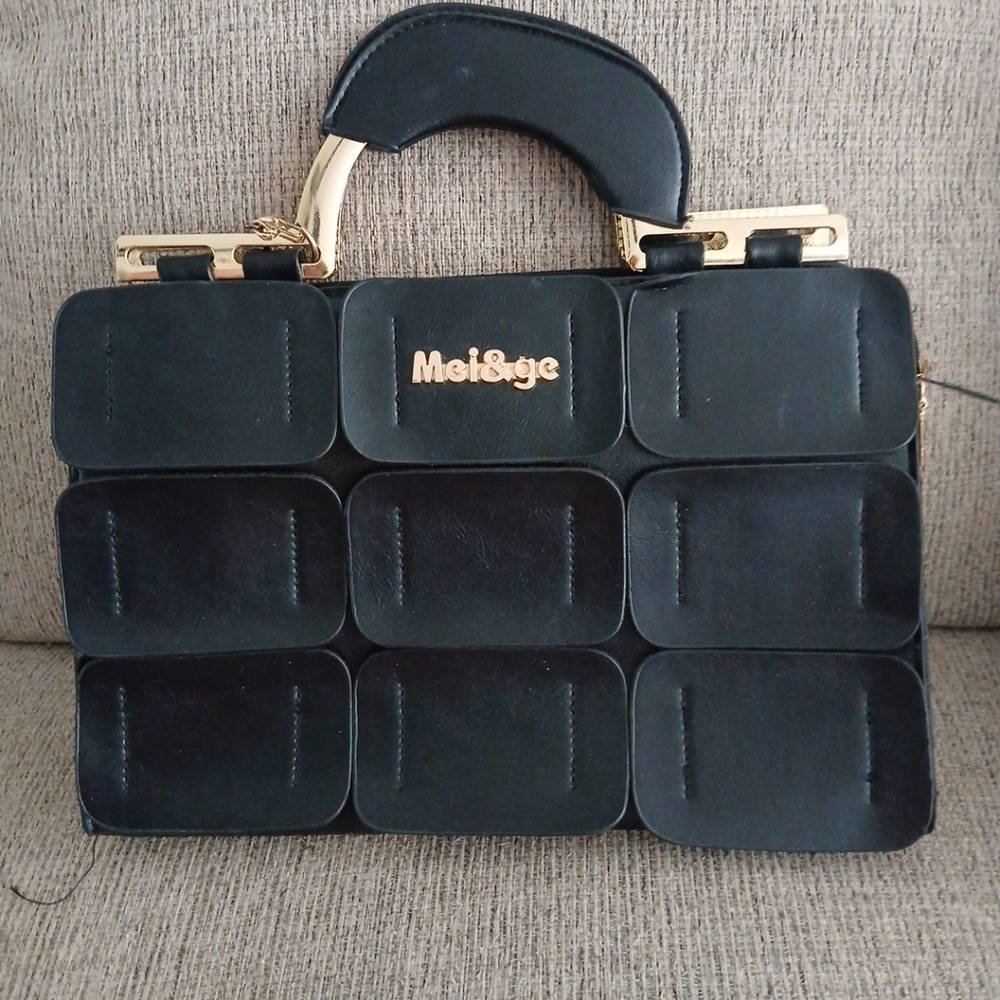 Mei & ge Purse Shoulder Bag Black Faux Leather Gold Trim  8"x12"